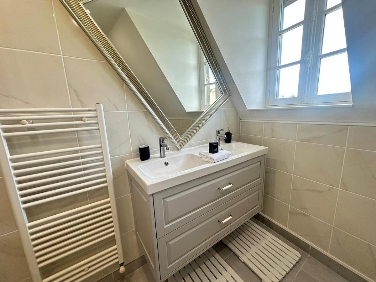 S Bayleved'Air Duplex Vue Chateau, Balneo Et Sauna ซีดาน ภายนอก รูปภาพ