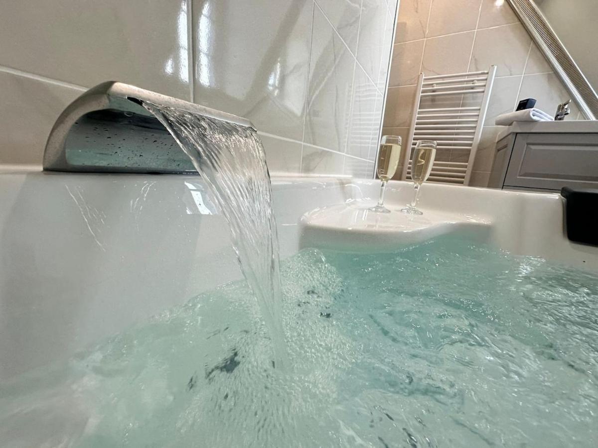 S Bayleved'Air Duplex Vue Chateau, Balneo Et Sauna ซีดาน ภายนอก รูปภาพ